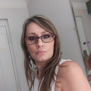 Meet your Posher, Sheena